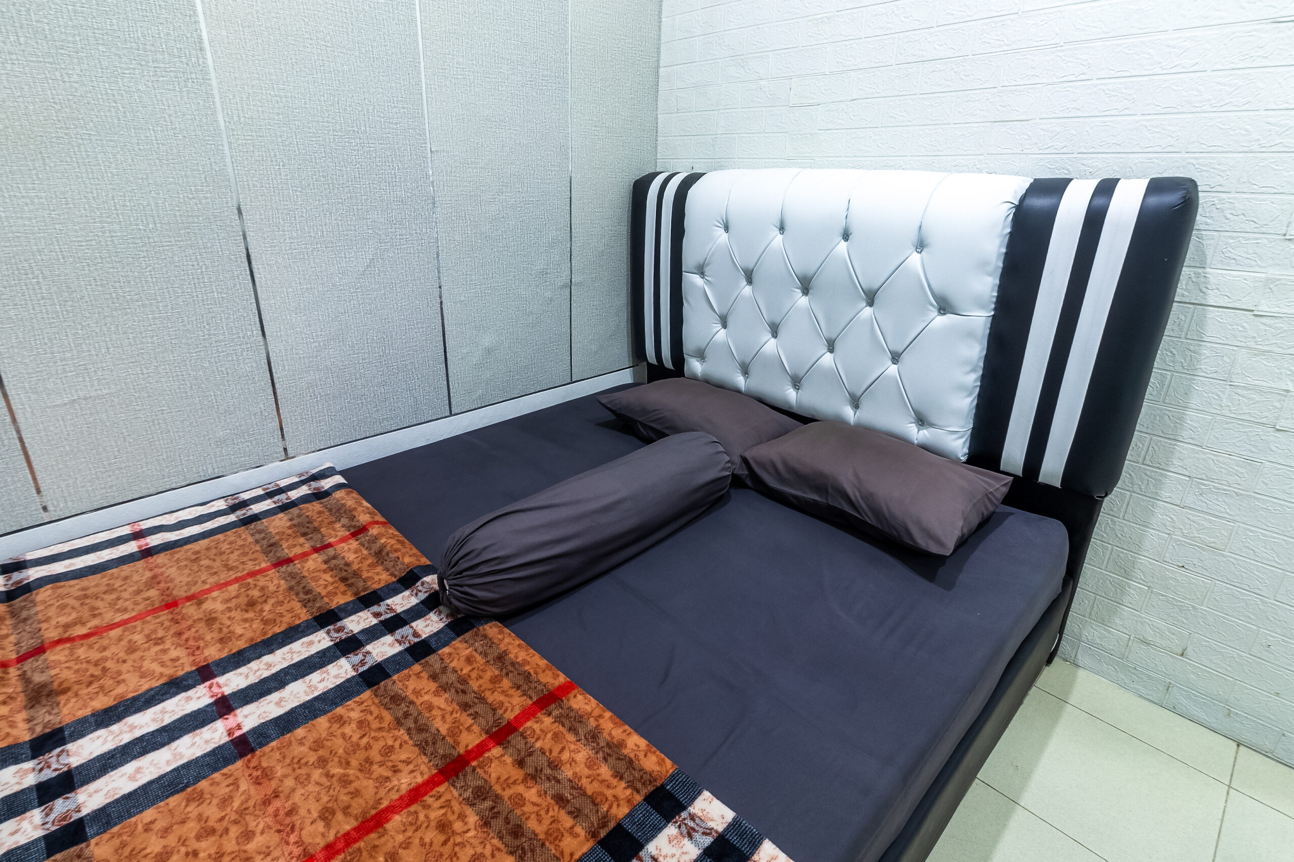 5. Kamar 2 (2)