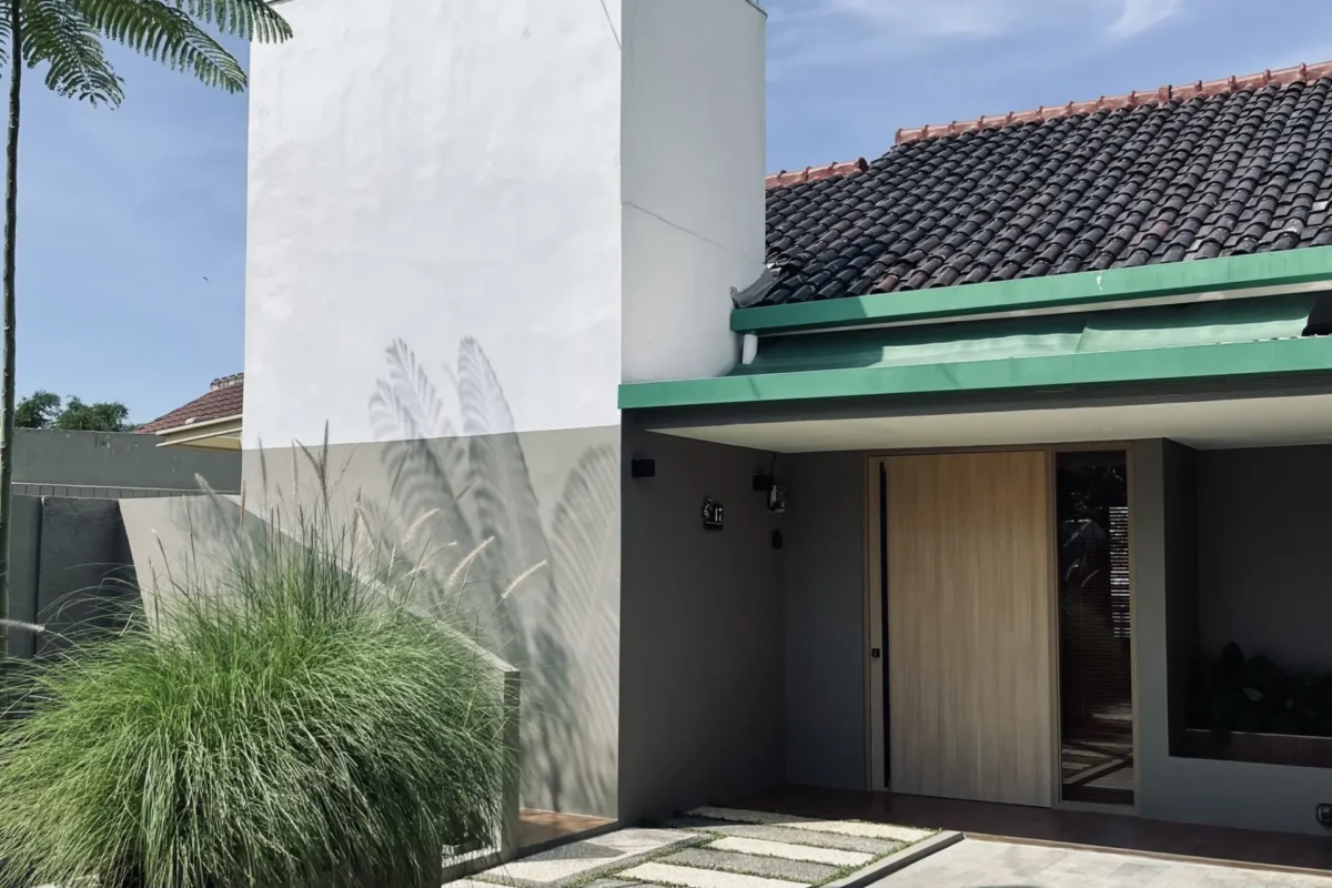 Ngumbara House